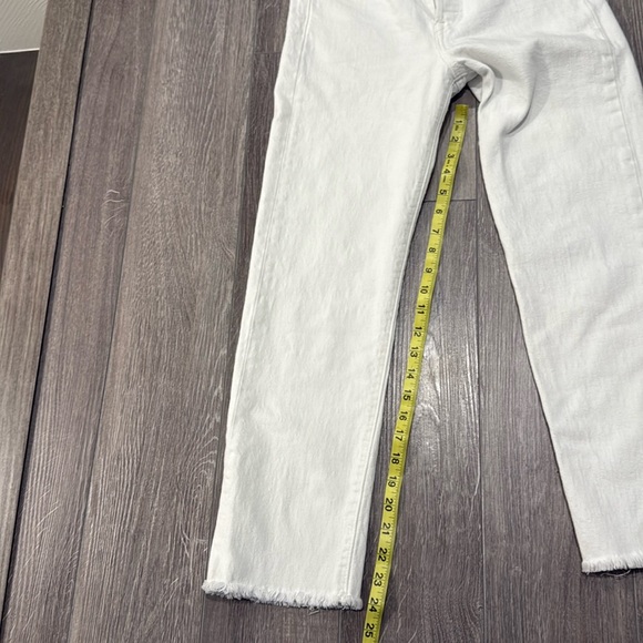 Levi’s Premium Wedgie Straight Jeans | Size 26 | White - Picture 7 of 10